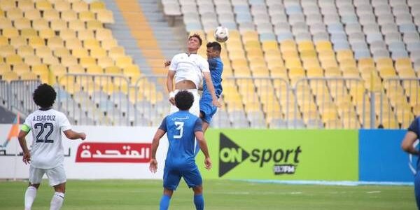 إنبي يحبط سموحة ويبتعد خطوة عن الهبوط
